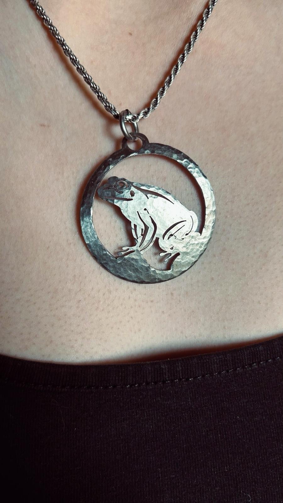 Kettenanhänger "Frosch"